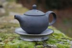The stand for teapot No.3